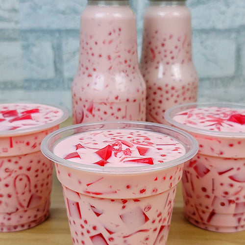 Coconut Jelly in Strawberry Syrup (4 kg / Bottle)